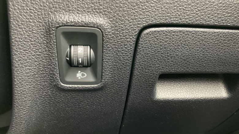 MG Hs 1.5 T-GDI Exclusive 5dr DCT Petrol Hatchback